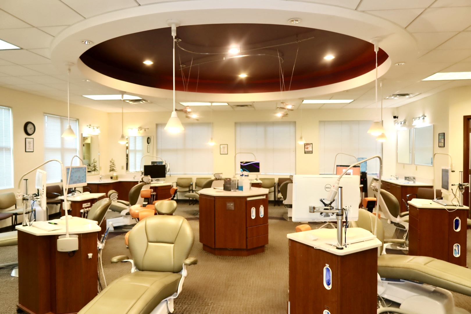 Open-bay orthodontic treatment room at Kulkarni Orthodontics